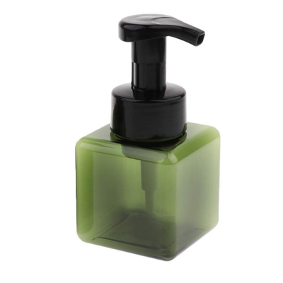 Sophisticated Black Cosmetic PETG Bottle Surface Handling Screen Printing