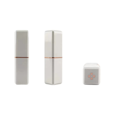 Plastic Lipstick Tube Revolves And Retracts In Various Colors Internet Celebrity Items Are Used For Lipstick