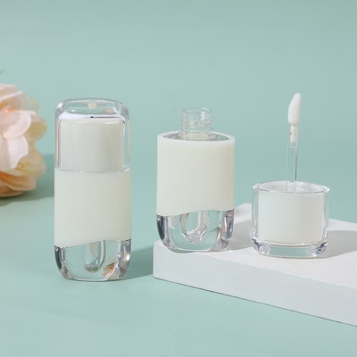 Custom 3.5G Empty Lipstick Tube With Rubber Seal Screw Closure Plastic Lip Balm Tube for Cosmetic Container Plastic Packaging