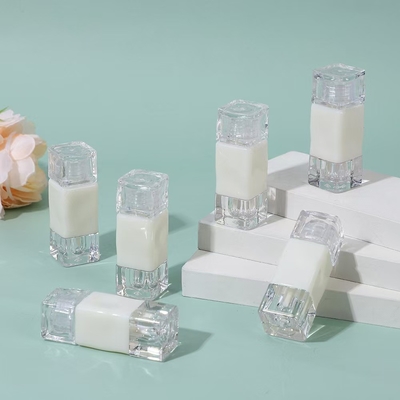 Custom 4g Empty Round Mouth Lipstick Tube With Rubber Seal Screw Closure Plastic Lip Balm Tube for Cosmetic Container Packaging