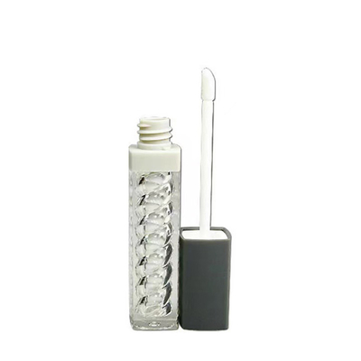 Plastic Lipstick Tube Revolves and Retracts in Various Colors. Internet Celebrity Items Are Used for Lipstick