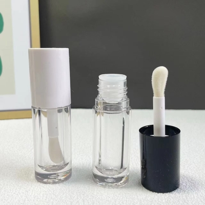 Function Lip Gloss Packaging In Metallic Square Cosmetic With Gradient And Wands