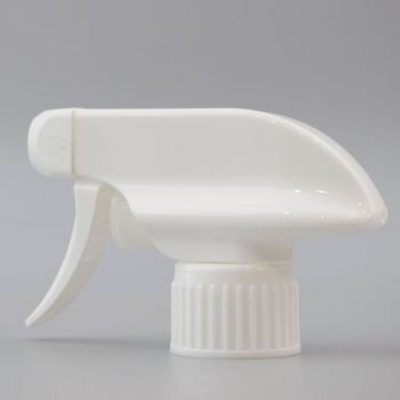 Chemical Trigger Sprayers with Superior Material for Chemical Resistance and Impact-Resistance