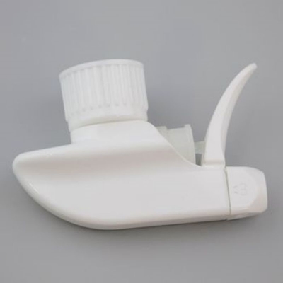 Chemical Trigger Sprayers with Superior Material for Chemical Resistance and Impact-Resistance