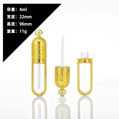 Easy To Carry Custom Logo Black Lip Gloss Tube with Screw Cap Closure Glossy Effect