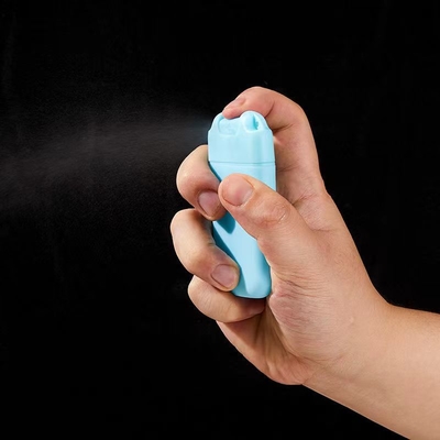 Hot Selling 10ml Plastic Card Perfume Spray WIth Pendant Support Customization