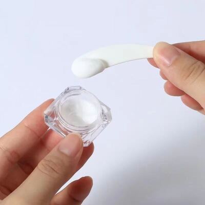 Portable Travel Skit PS Material 3g 5g Transparent Cream Jar with Multiple Colors Options Support Color Silk Printing Customized Used for Skincare Package