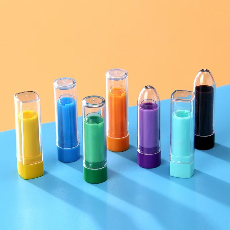 1G Empty Lipstick Tube Screw Closure Plastic Lip Balm Tube for Cosmetic Container Packaging