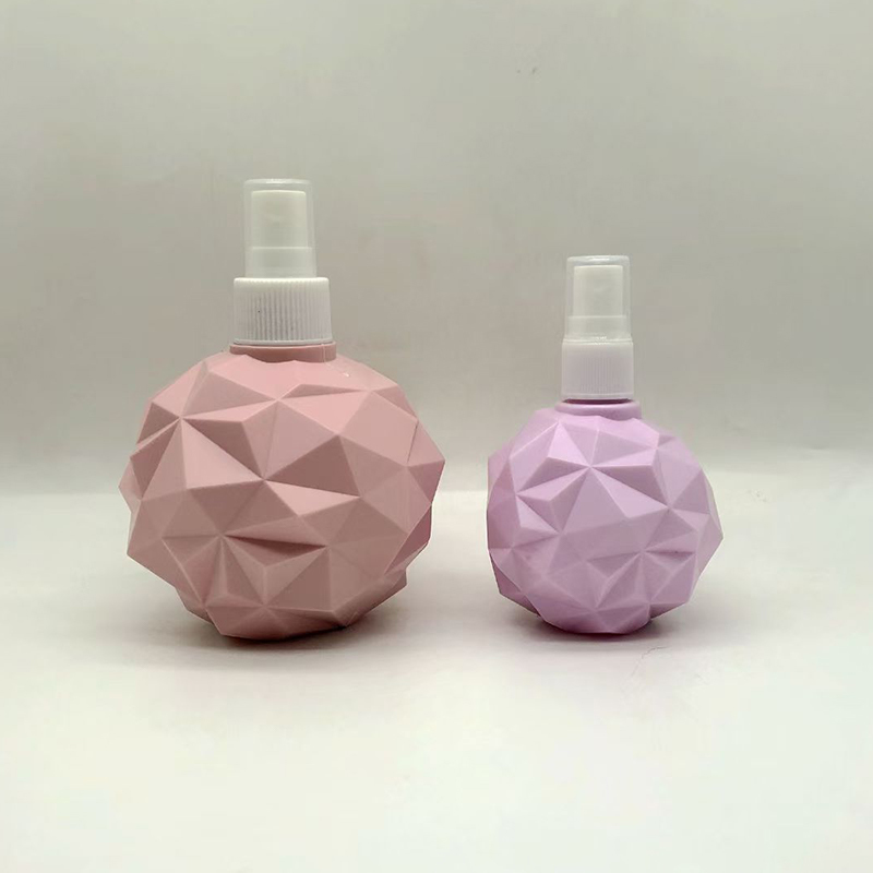Partcular Outer Appearance 120ml 300ml Plastic Cosmetic Bottle Support Customization