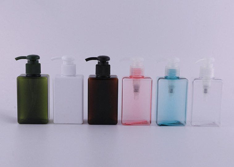Multi Colors Lotion Pump Bottle 100ml Proper Size For Personal Care Products
