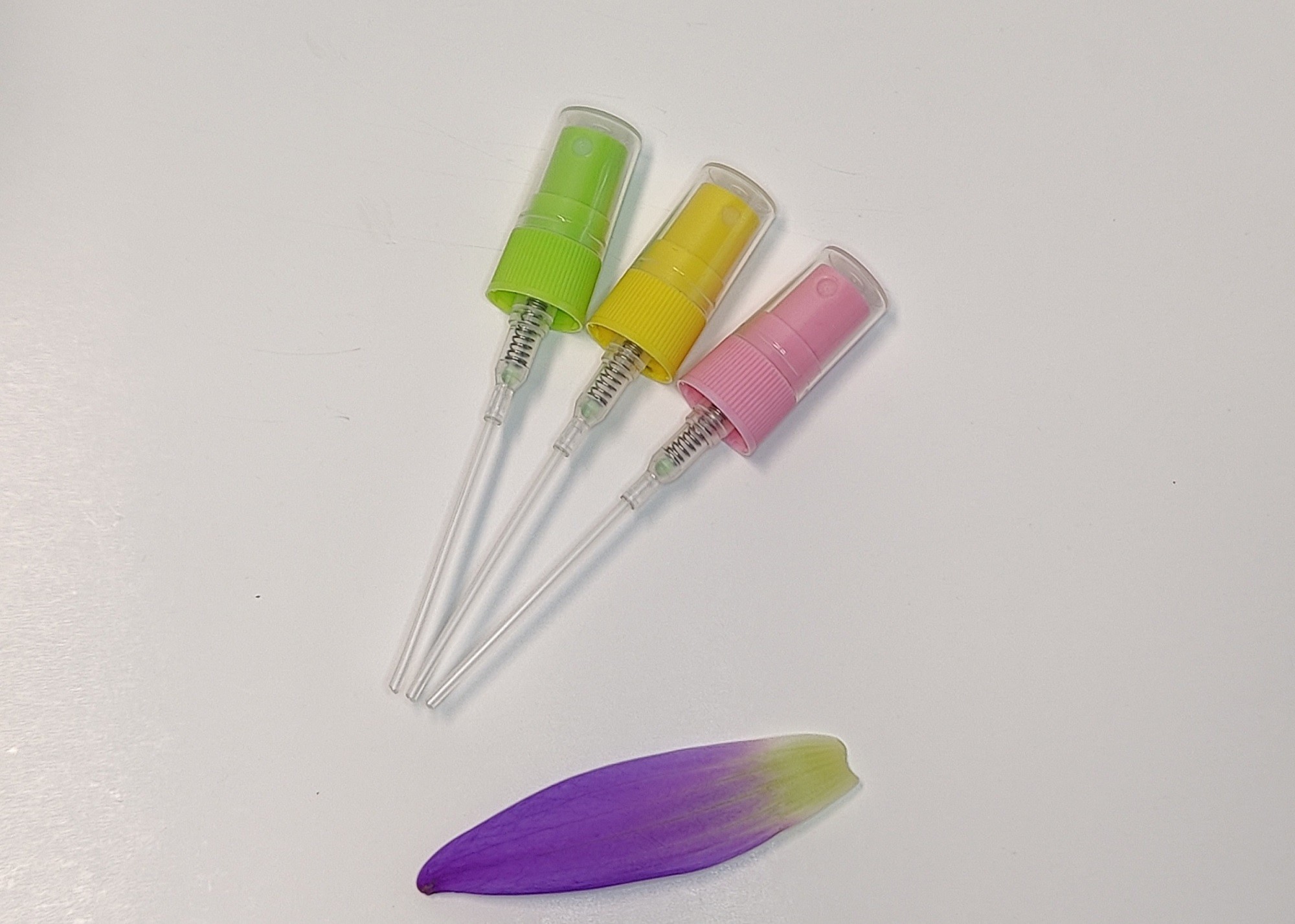 High-Quality Fine Mist Sprayer Plastic Pump Caps in 18 20 24mm with Eco-Friendly Recyclable Material and Ergonomic Cap Design